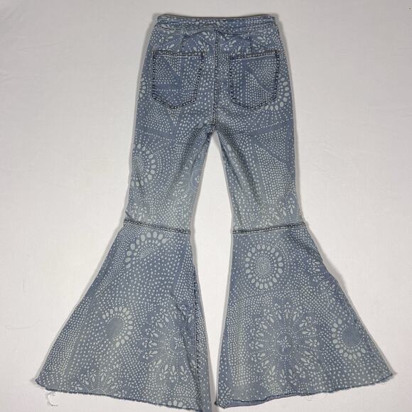 Free People Just Float On Flare Jeans Floral Paisley Bell Bottom Wide Leg Sz 27 - Picture 3 of 10